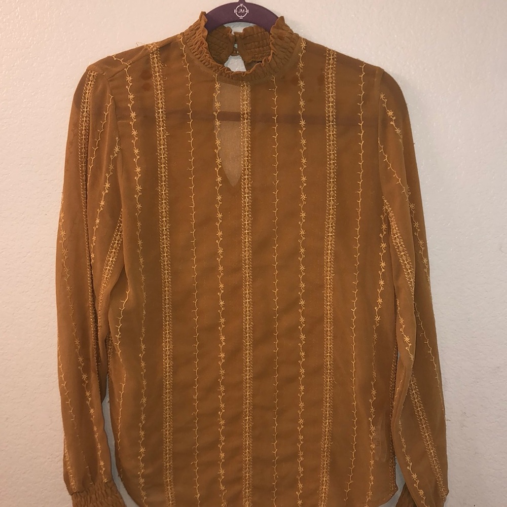 High Neck Romantic blouse
